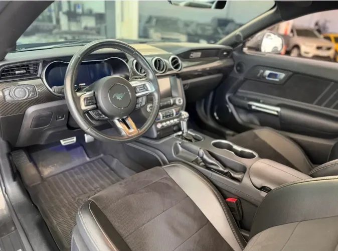 Ford Mustang Black Shadow 5.0 V8 2020