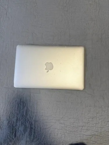 MacBook Air 2011
