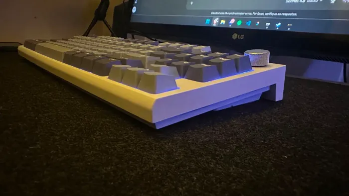 Teclado Mecânico Attack Shark K86 RGB Tri Mode Bluetooth/2.4G ? Seminovo
