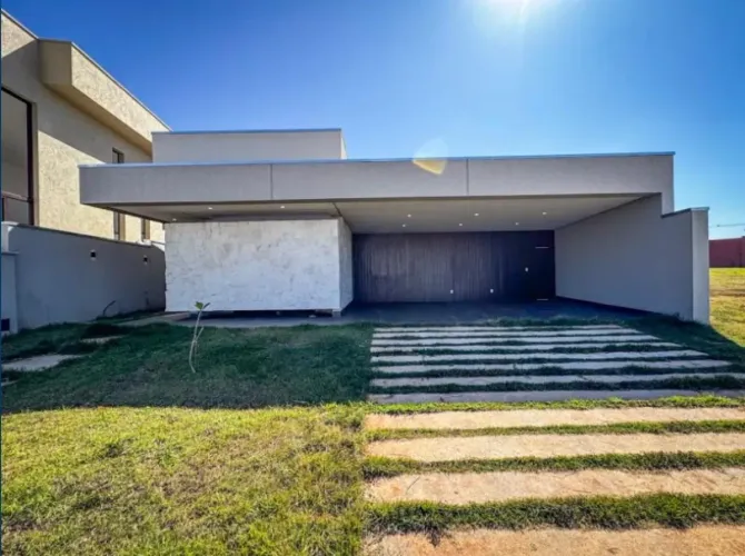 Jardins Bolonha - Rua das Aroeiras - Qd.22 - Lt.27