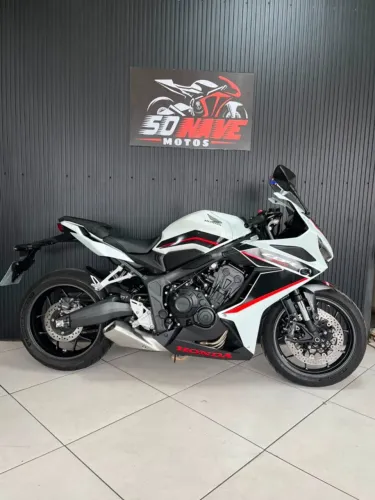 Honda Cbr 650R 2024