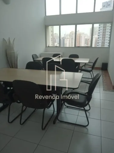 Sala comercial á venda na Barra funda com 30m² com 1 vaga de garagem