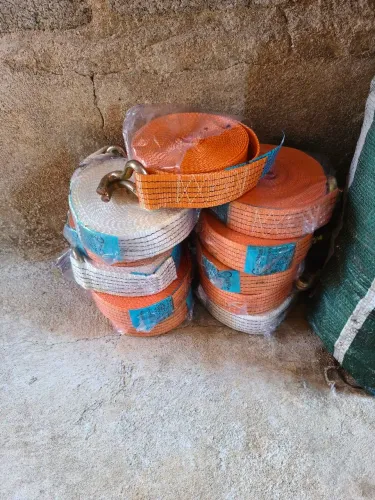 Cintas para carreta cargas em geral.