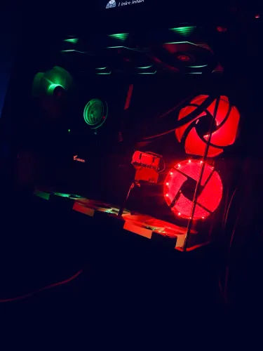 PC GAMER TOP RODA TUDO NO ULTRA ACC TROCAS COM VOLTA