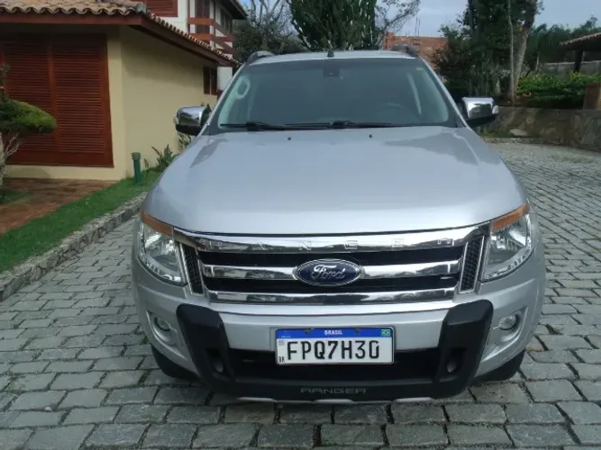 Ford Ranger Limited 3.2 20V 4X4 CD Aut. Dies. 2015
