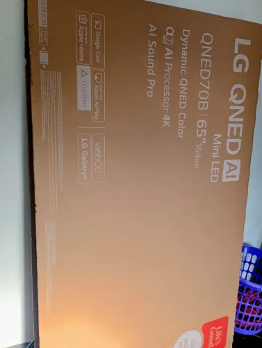 Caixa de tv de 65", LG. Modelo 2026, Qned, mini led