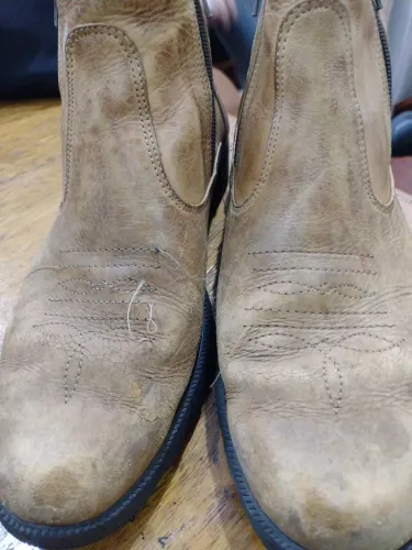 Bota de couro