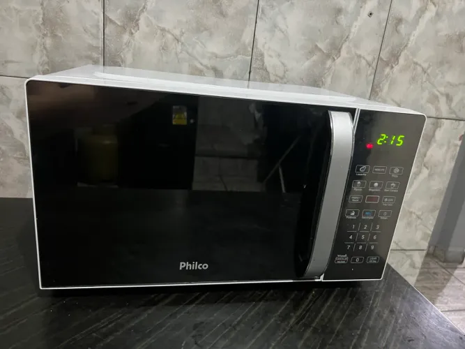 Microondas semi novo