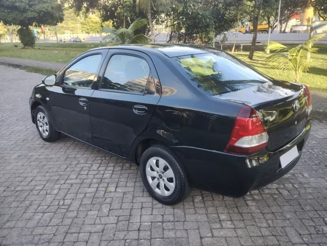 Toyota Etios XS Sedan 1.5 Flex 16V 4P Mec. 2016