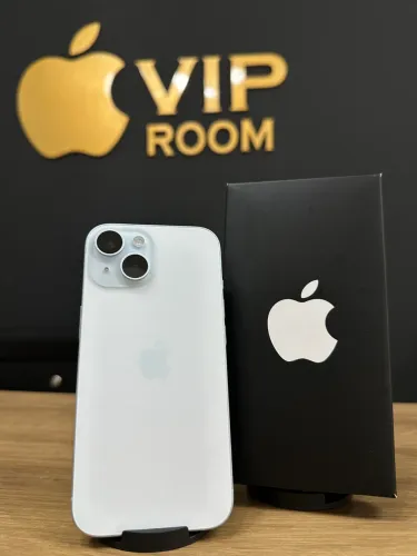 iPhone 15 128gb azul semi novo em perfeito estado!!