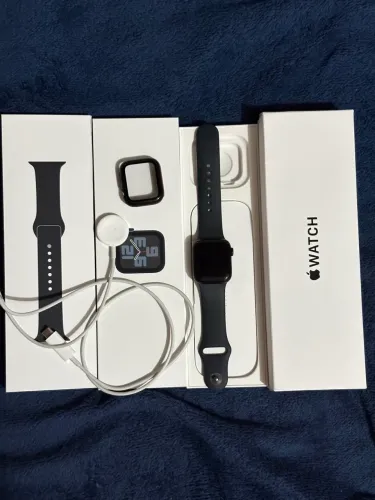 Apple Watch SE 2 preto 41mm GPS + Cellular usado 
