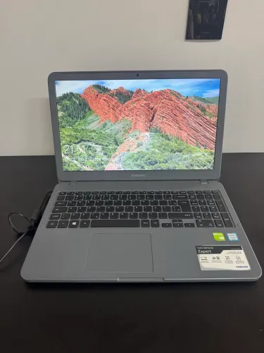 Notebook Samsung i7 8GB HD 1TB NVidia GeForce