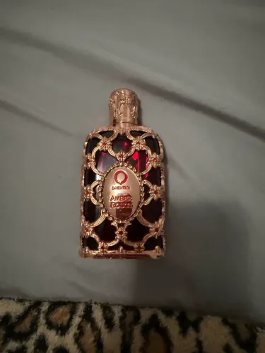 Vende-se Perfume