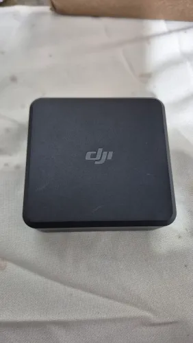Carregador oficial DJI USB-C<br>Modelo cdx265-100