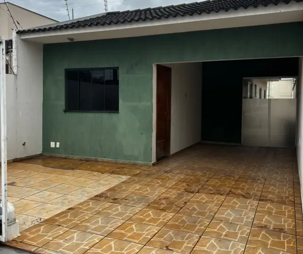 LINDA CASA