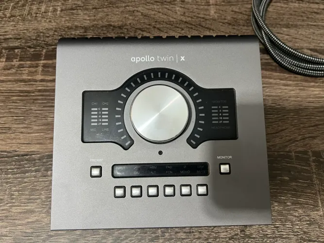 Interface UAD Apollo Twin X Duo