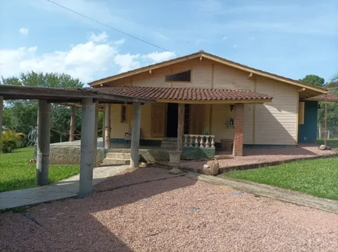 Sítio Viamão 8km centro - Casa-Galpão-Acessórios-Salão festas-árvores frutíferas -299mil