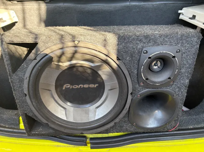 Kit Som Automotivo Pioneer + Taramps TL-1500 Completo