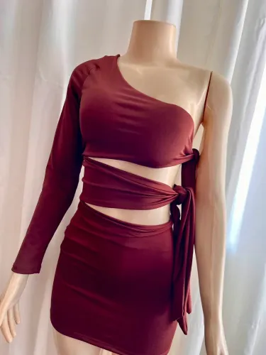 Vestido ombro só