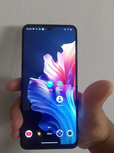 Realmi note 50