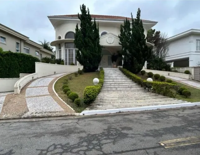 Casa em Condomínio para Locação em Santana de Parnaíba, Tamboré, 6 dormitórios, 4 suítes, 