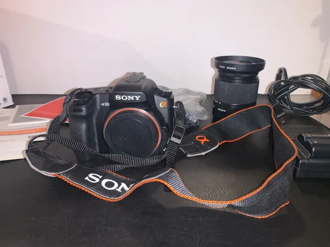 Câmera Sony Alpha 300