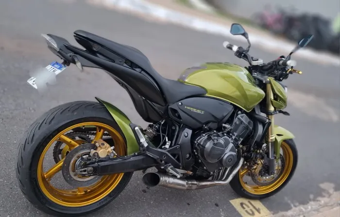 Hornet top de linha Com opcionais 