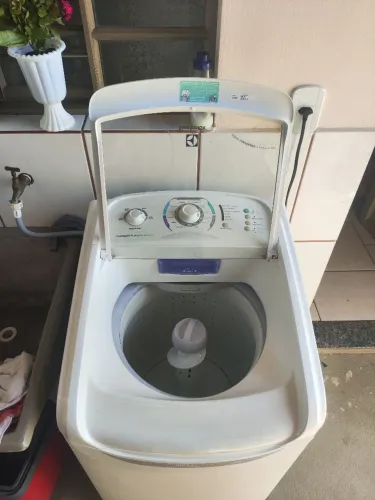 Máquina de lavar - Eletrolux 10Kg