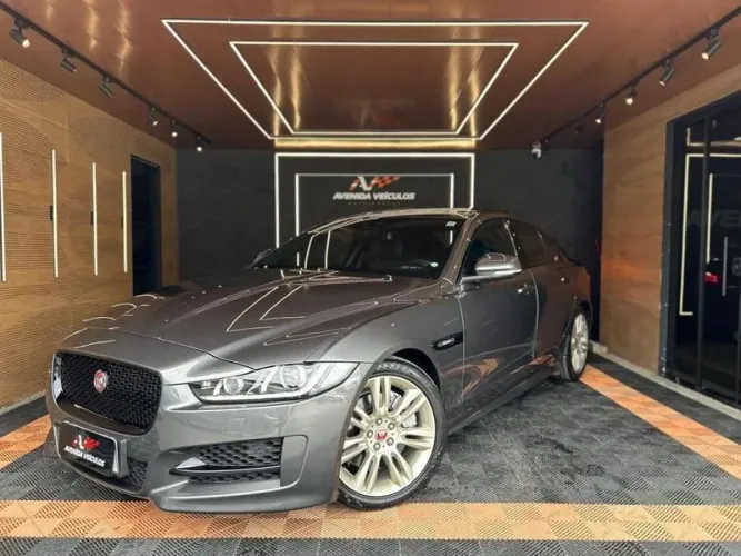 Jaguar XE 2.0 R-dynamic S 250cv AUT 2018