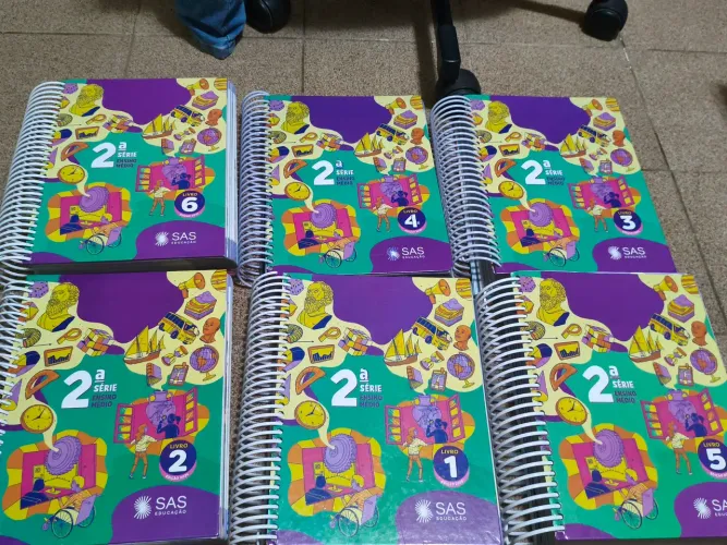 Livros sas educação segundo ano do médio