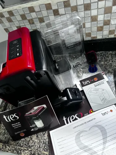 Cafeteira barista 3 corações