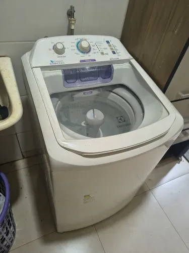Máquina de Lavar Electrolux 10,5kg - Turbo Economia / Jet&Clean