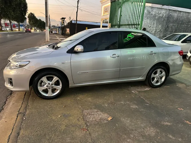 Toyota Corolla XEI 2.0 Flex 16V Aut. 2014
