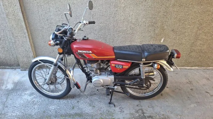 CG 125 1979