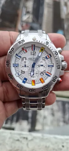 Relógio nautica bandeira Original vendo olx pay mais entrega para todo Brasil