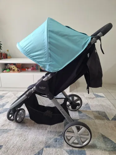 Carrinho de Bebê + Comforto Britax
