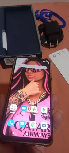 Motorola G22 está novinho nem foi usado direito tem 128 gigas câmeras ótimas atualizado