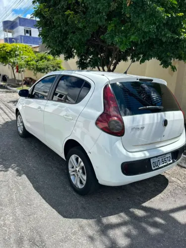 Fiat Palio Essence 1.6 Flex 16V 5P 2014