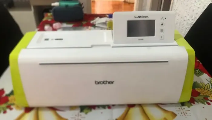 Máquina de corte Brother