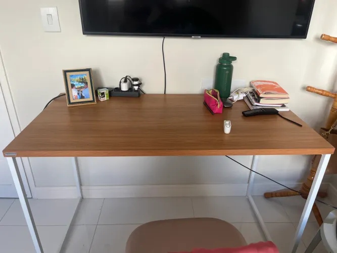 Mesa escrivaninha  