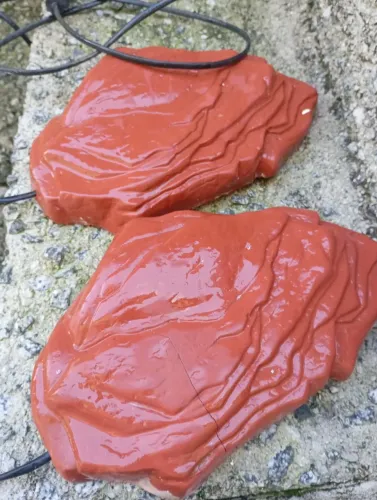 Pedras aquecedoras p répteis 