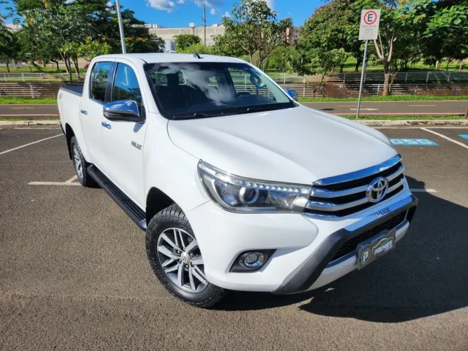 Toyota Hilux CD 4X4 2.8 Diesel Aut. 2018