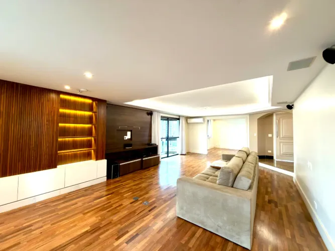 Duplex para venda em Mirandópolis com 4 quartos, sendo 2 suítes, 226m²