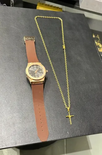 Relógio Hublot + Corrente e pingente Moeda antiga