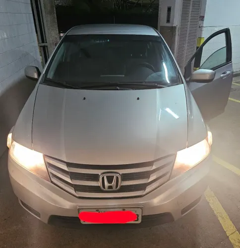 Honda City Sedan LX 1.5 Flex 16V 4P Aut. 2013