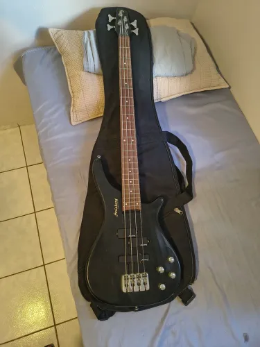 Baixo Strinberg CLB 24A 4 cordas