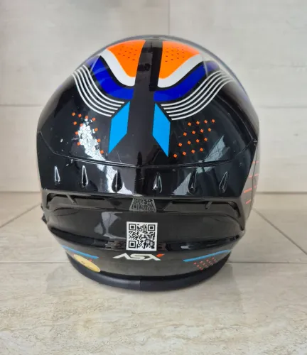 Capacete