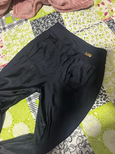 Vendo calça Maria gueixa 