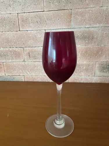 Taças Bohemia Gastro Vermelha De 580ml Cor Incolor - 12 Unidades