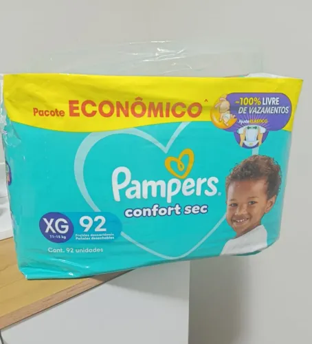 Fraldas Pampers xg